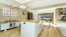 Customised Kitchen Extensions in Chiswick at Affordable Rates