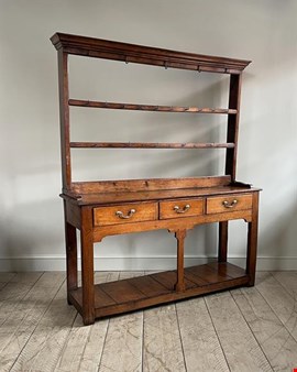 18th Century Furniture, 18th Century Furniture Styles :Thakeham Furniture, Horsham, Sussex, UK