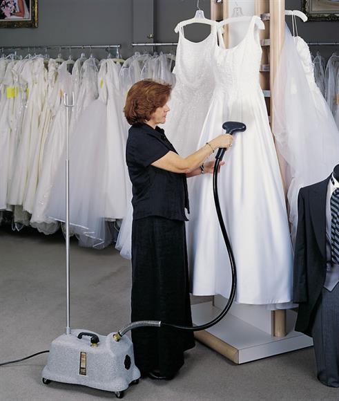 Wedding dress dry cleaning|Wedding Gown dry cleaning London | Adslane