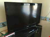 TV Samsung 37" LCD Built in Freeview 3X HDMI 