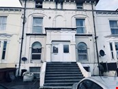 1/2 bedroom flat to let @ CT17 9SP close to Dover town centre & priory rail station available now !!