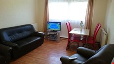 4 bed flat to rent £1,733 pcm (£400 pw) Cowbridge Lane, Barking IG11